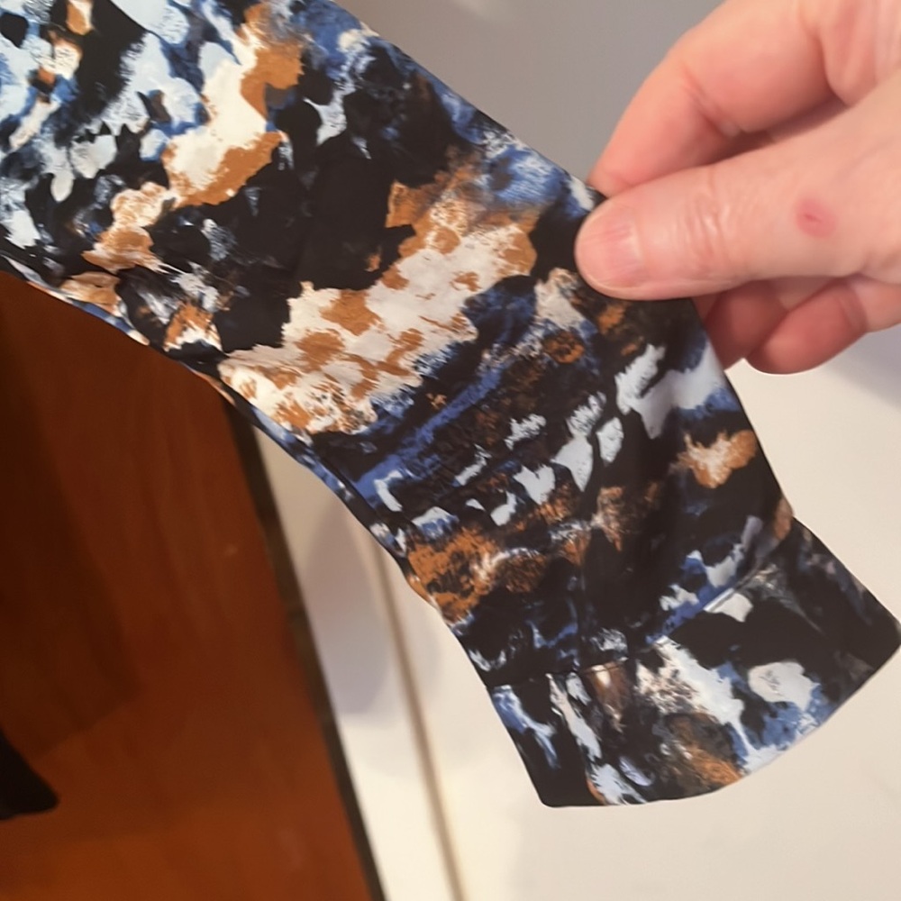 Blouse Button Down Top. Dknyc, Size L - image 6